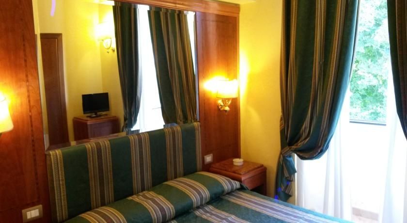 Raeli Hotel Lux Rome Bagian luar foto
